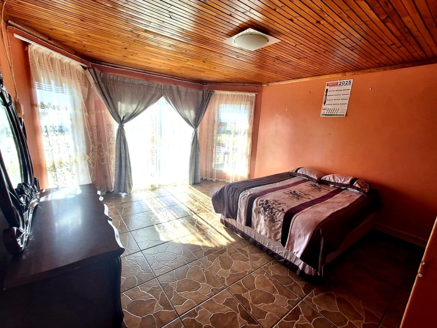 5 Bedroom Property for Sale in Mdantsane Nu 17 Eastern Cape